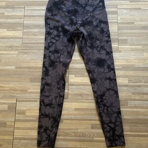 Lululemon Wunder Under Hi-Rise Yoga Tights in Shibori Magnum Black size 10